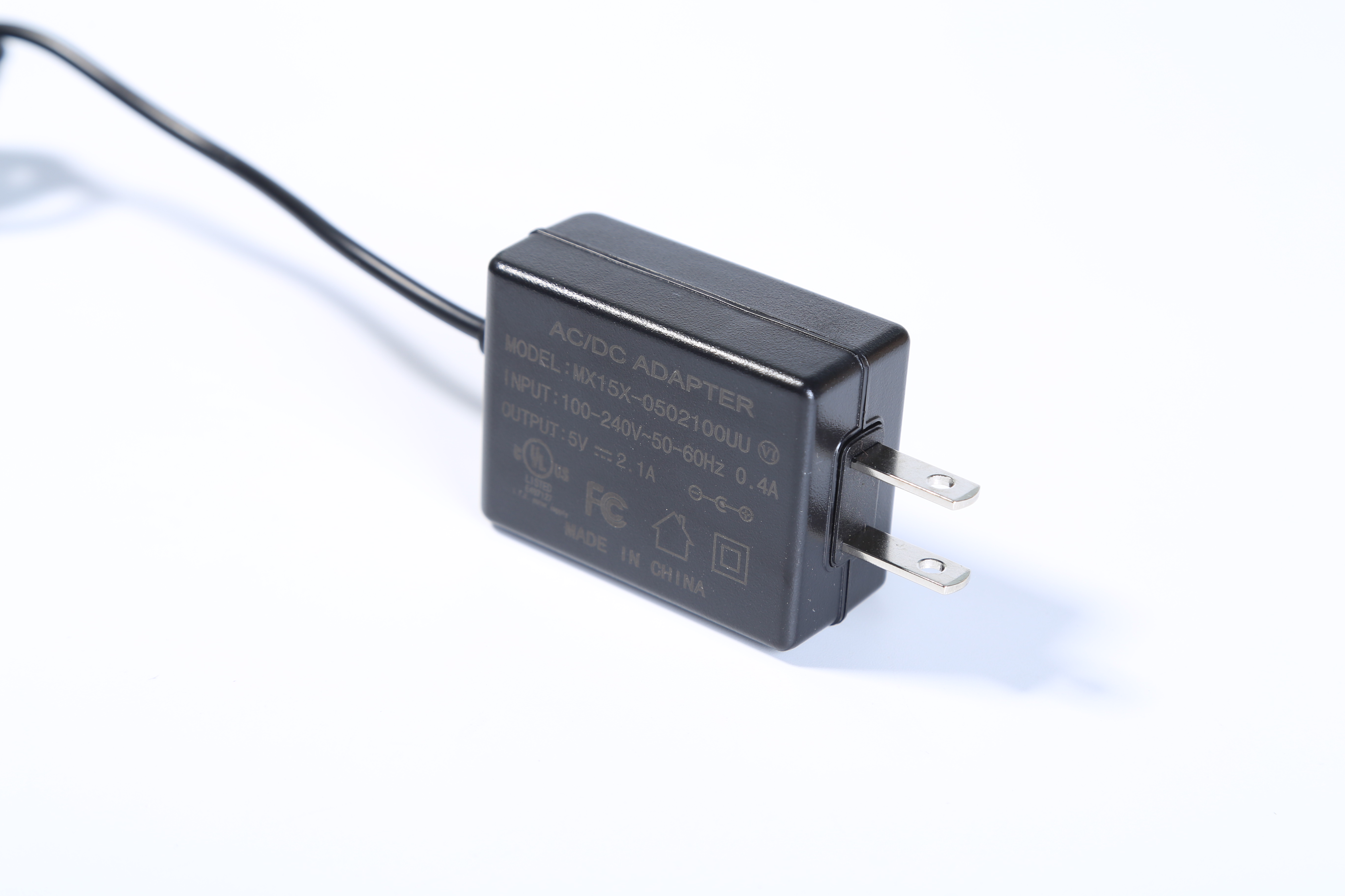 MX15w-1501000型號15v1a中規(guī)電源適配器 3c認(rèn)證