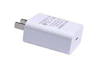 20WPD快充 超薄 高光面 3C ETL FCC PSE KC KCC認(rèn)證 IPHONE12充電器廠(chǎng)家